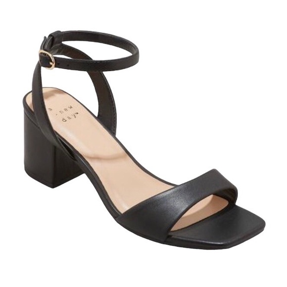 a new day Shoes - NWT A New Day Adr00 Sonora Slip On Heels Sandals Black Sz 8W